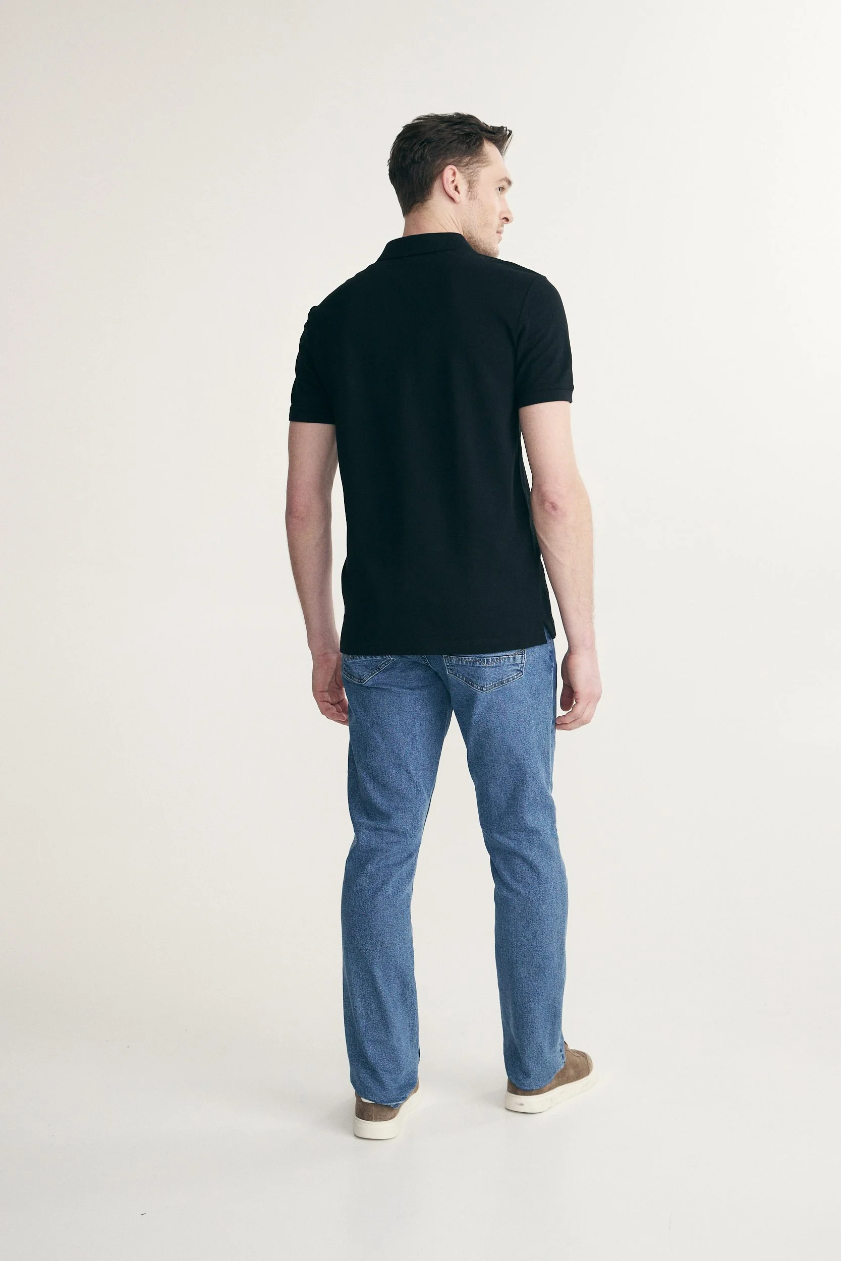 Polo with detail at collar - Image 6