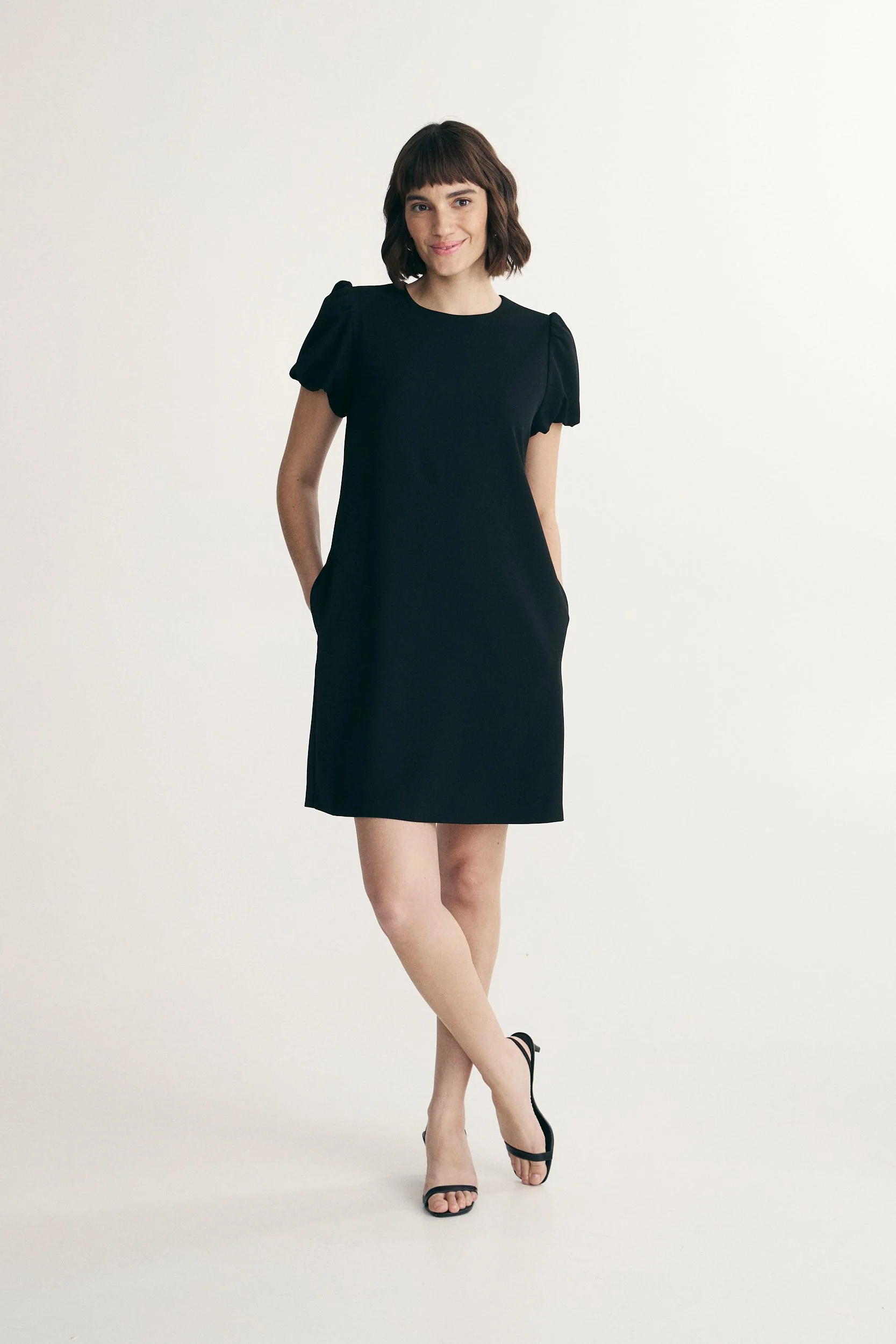 Puffy sleeve dress - Image 4