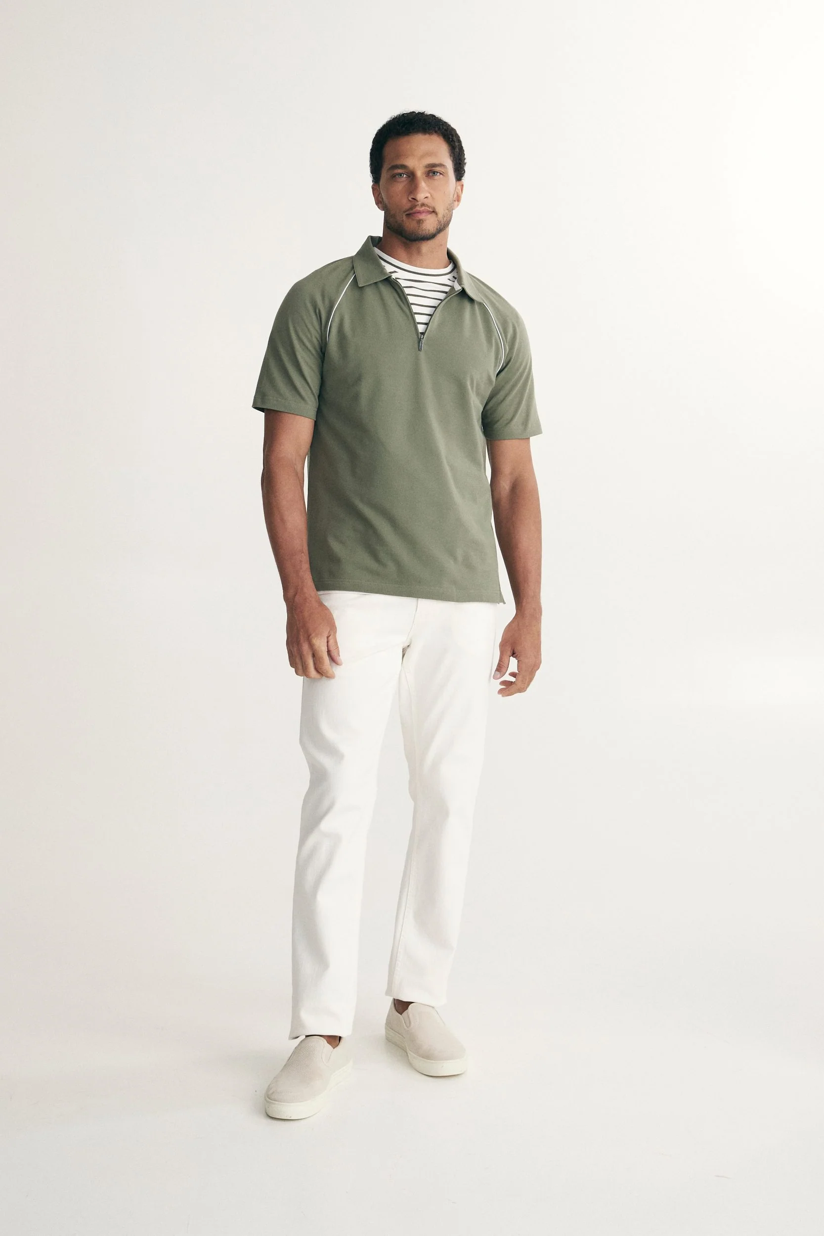 Raglan sleeve polo - Image 10