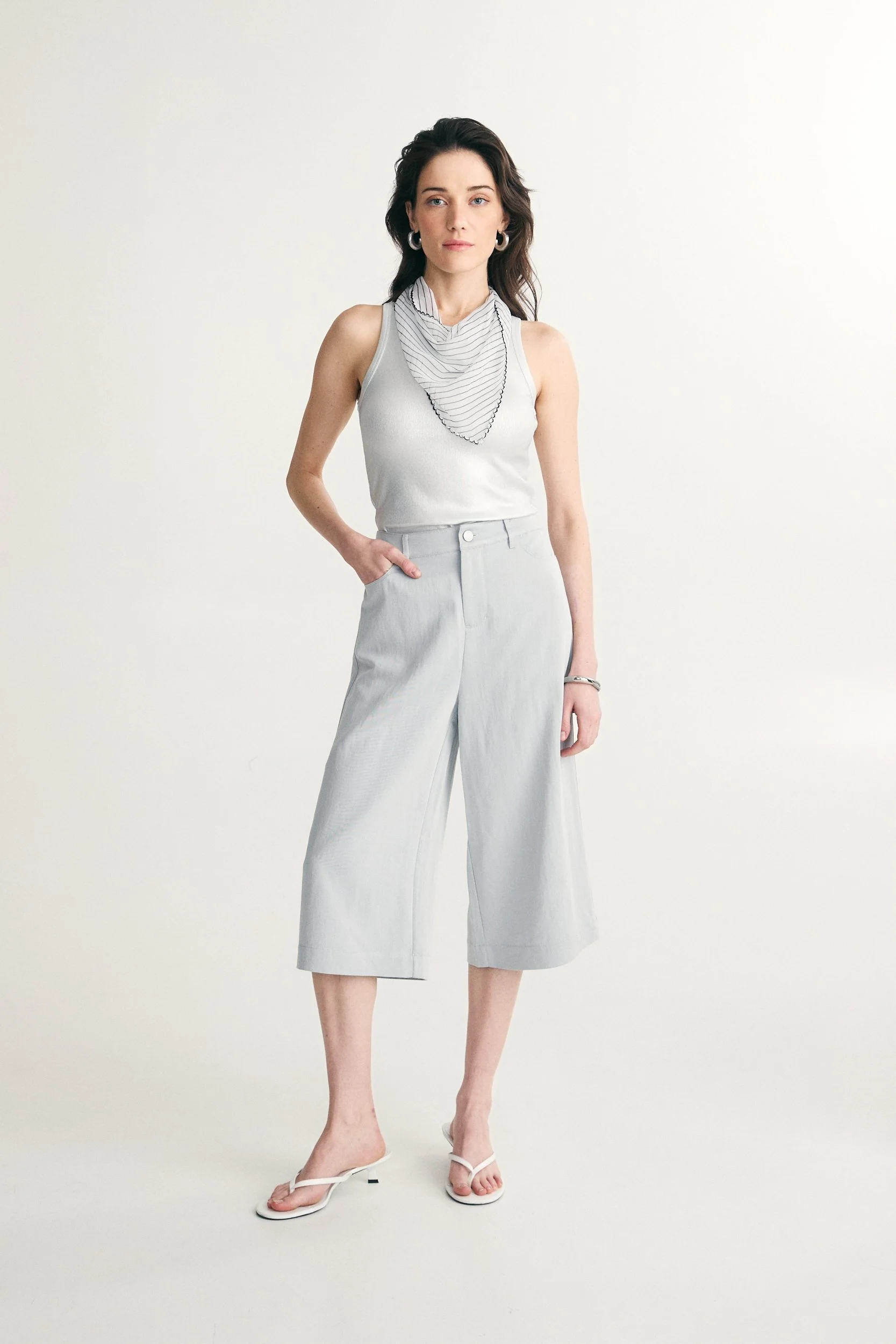 Ribbed sleeveless top - Image 3