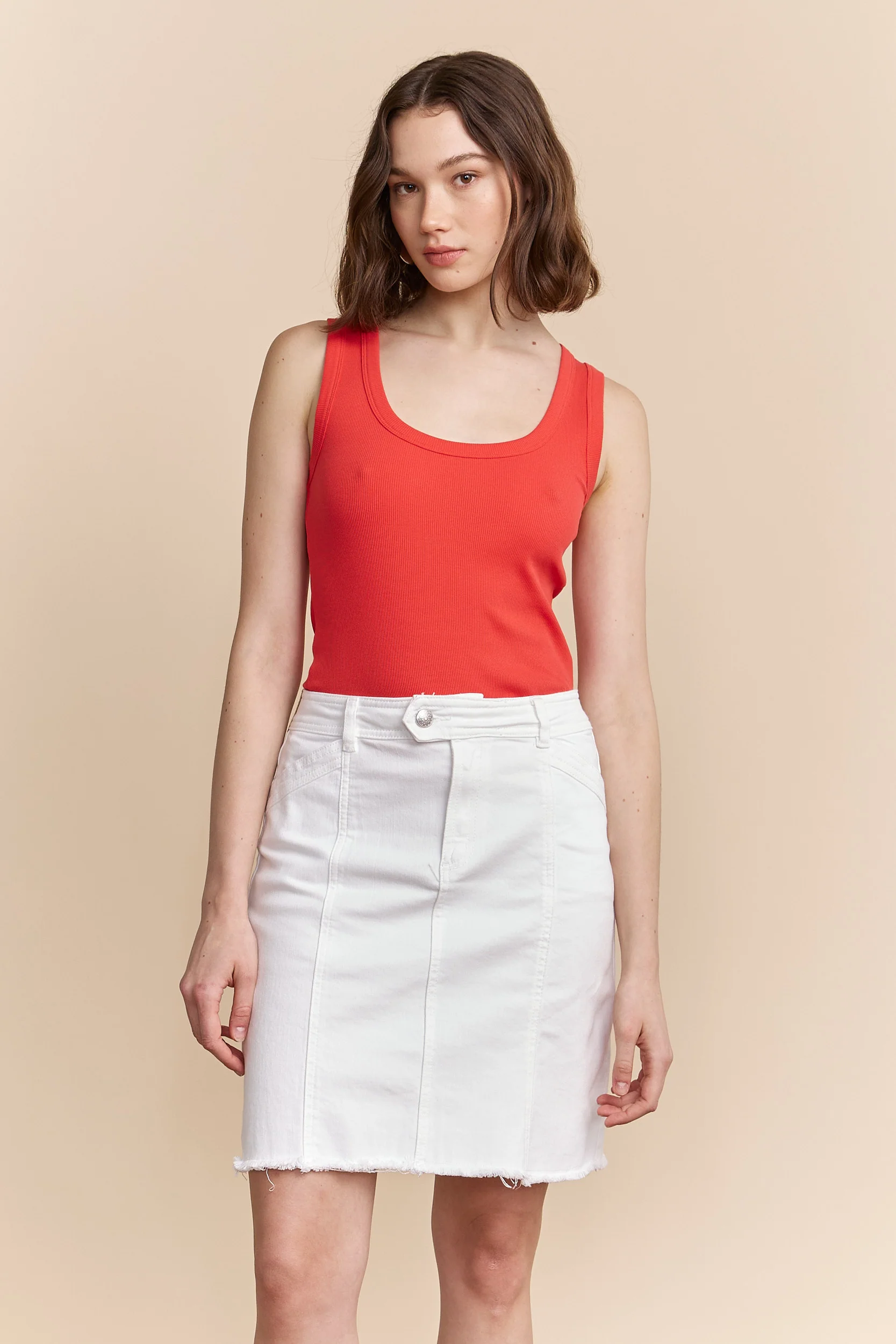 Ribbed tank top with scoop neck - Image 8