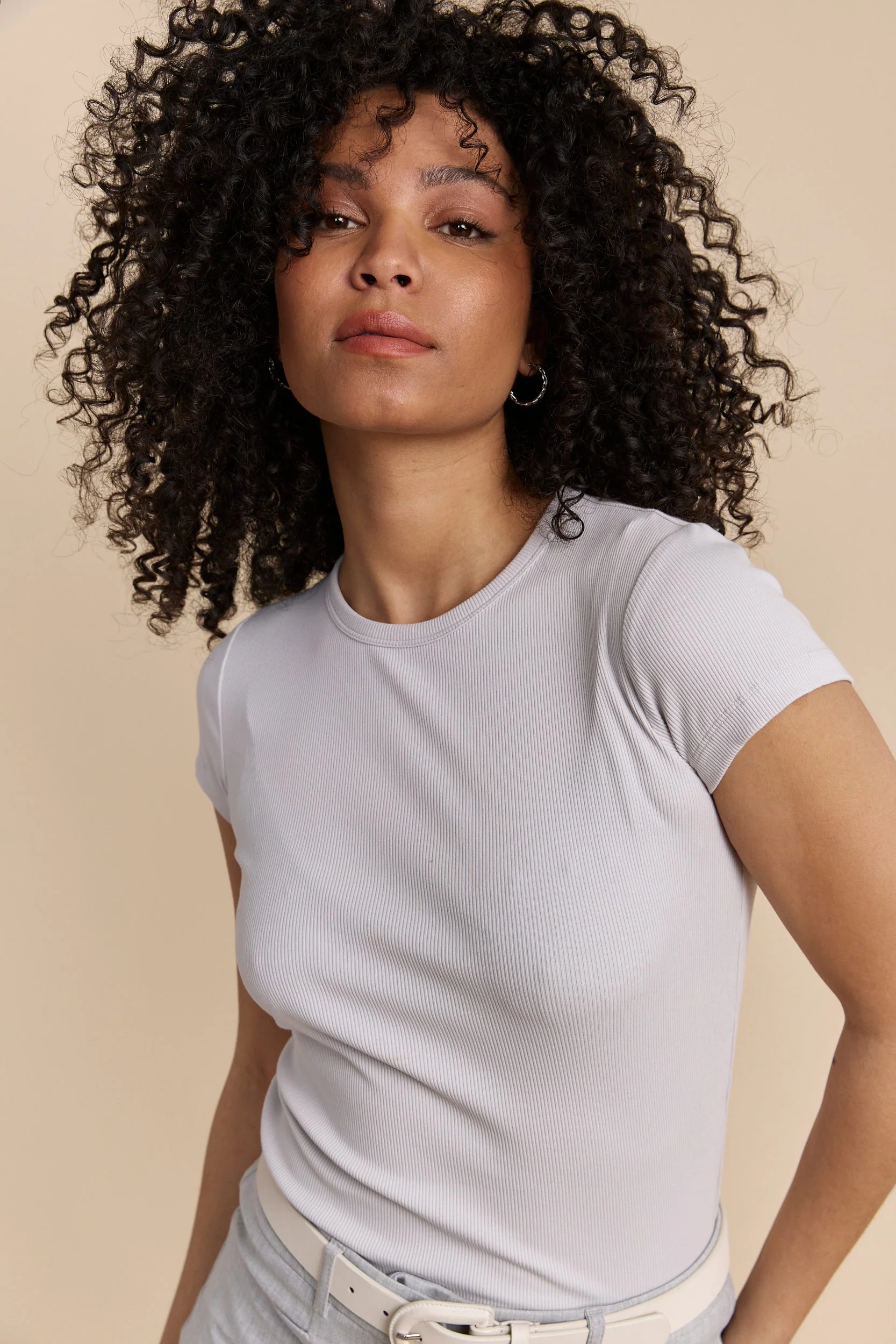 Ribbed t-shirt with crew neck - Image 9