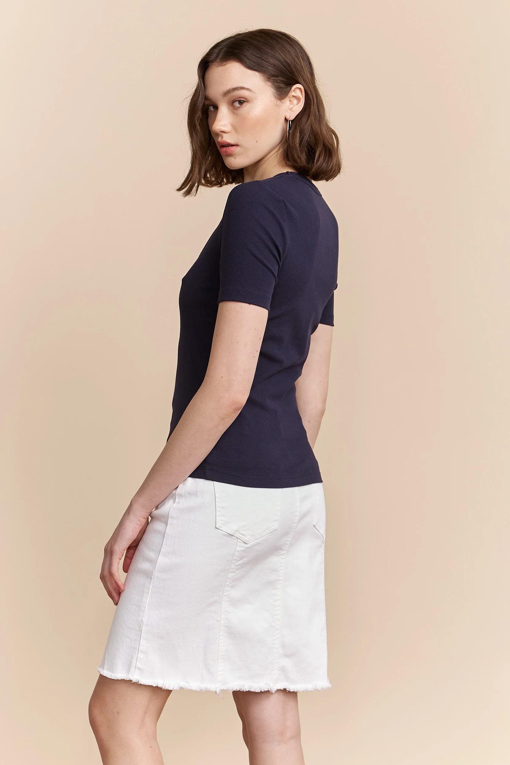 Ribbed t-shirt with scoop neck - Image 3