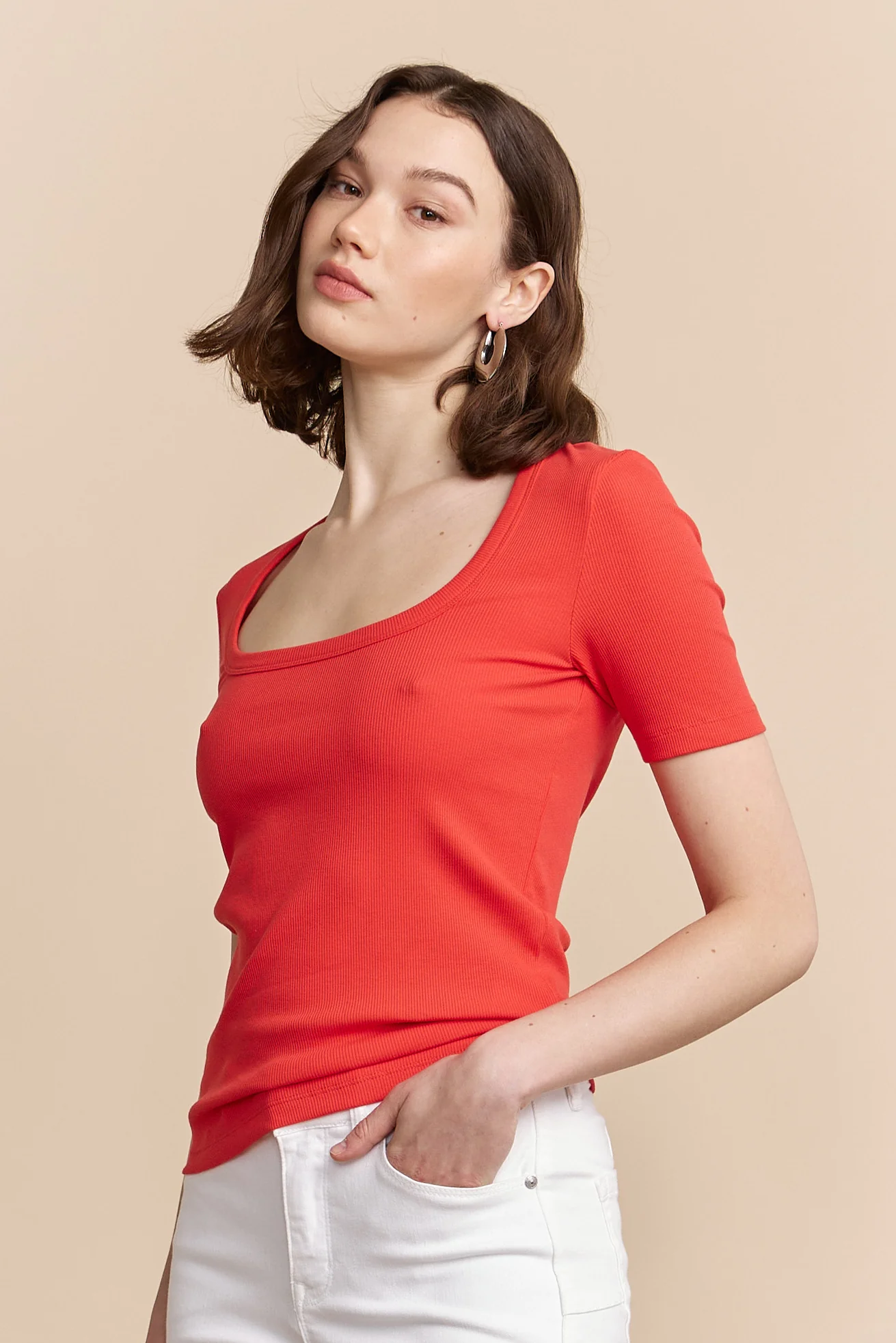 Ribbed t-shirt with scoop neck - Image 7