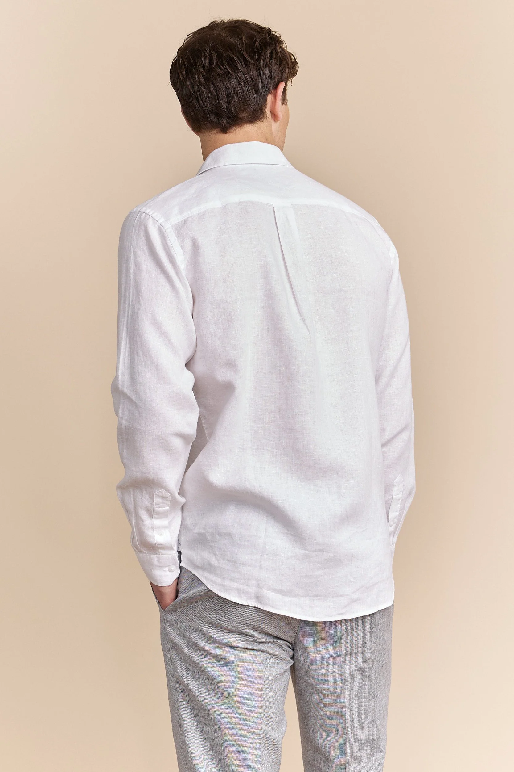 Semi-Fitted Linen shirt - Image 17