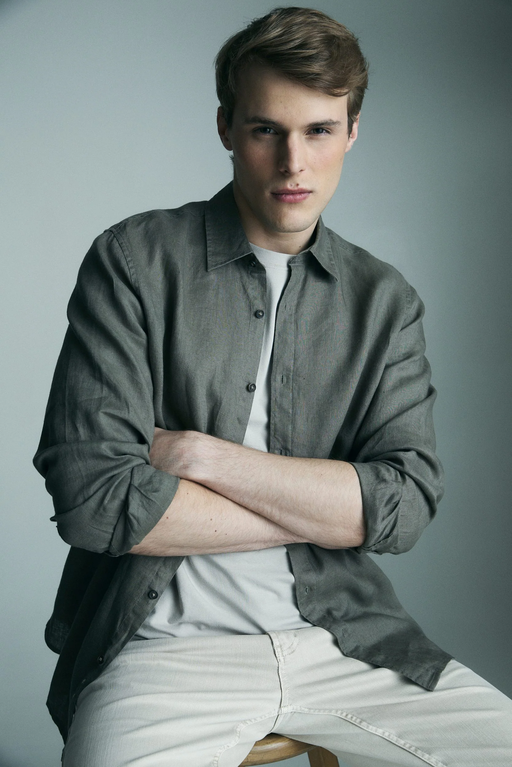 Semi-Fitted Linen shirt - Image 13