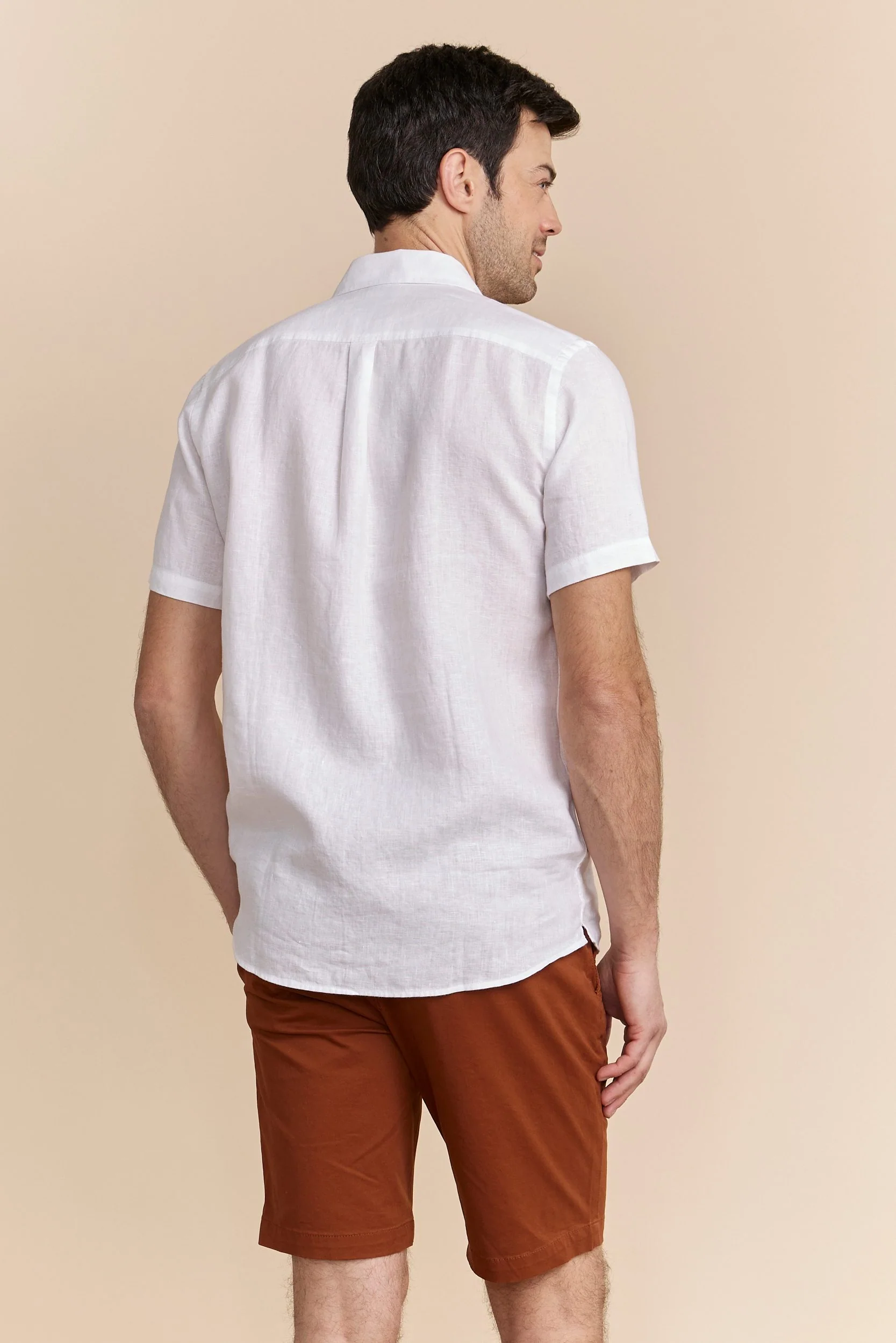 Semi-Fitted short sleeve linen shirt - Image 12