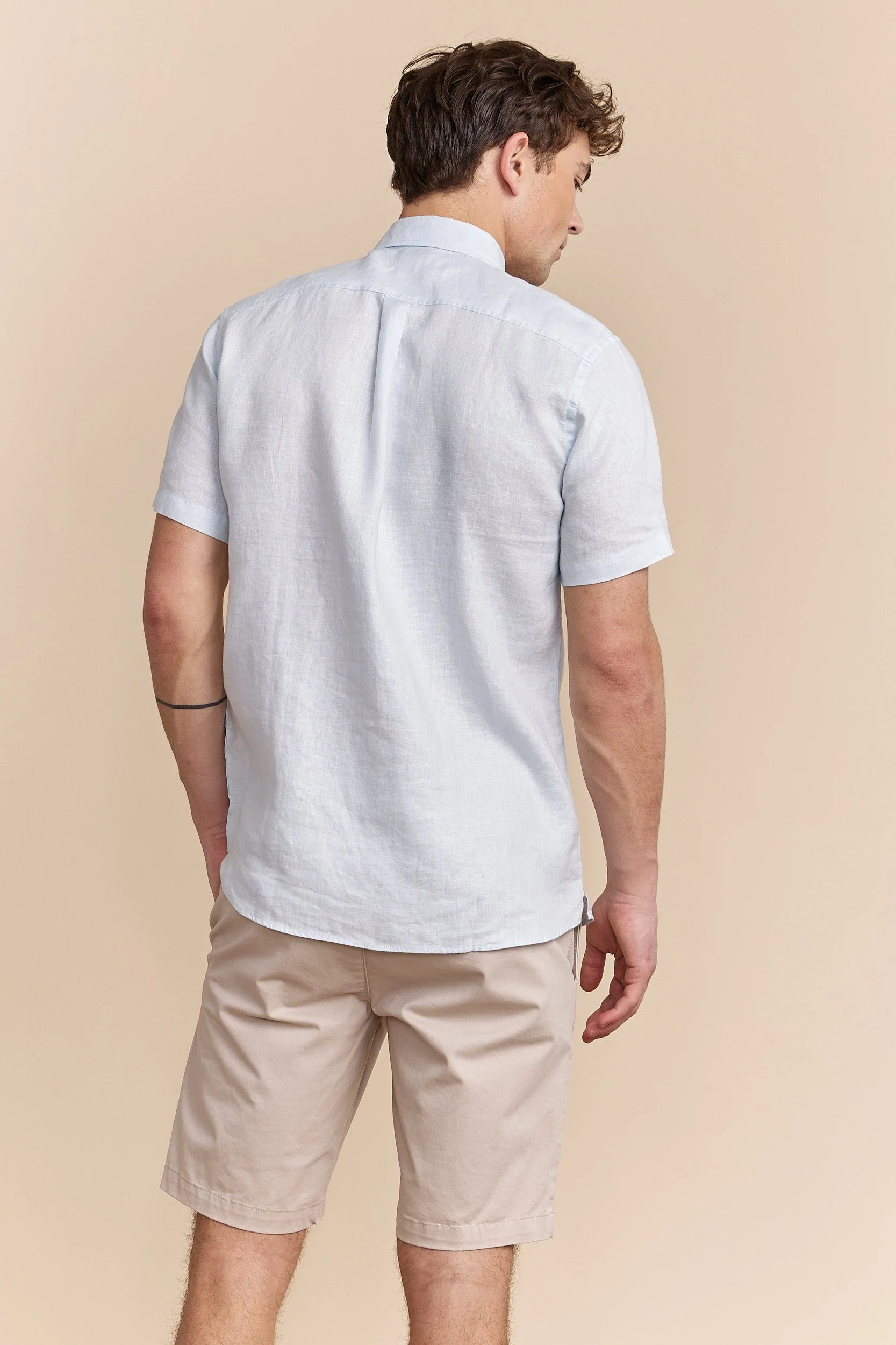 Semi-Fitted short sleeve linen shirt - Image 5