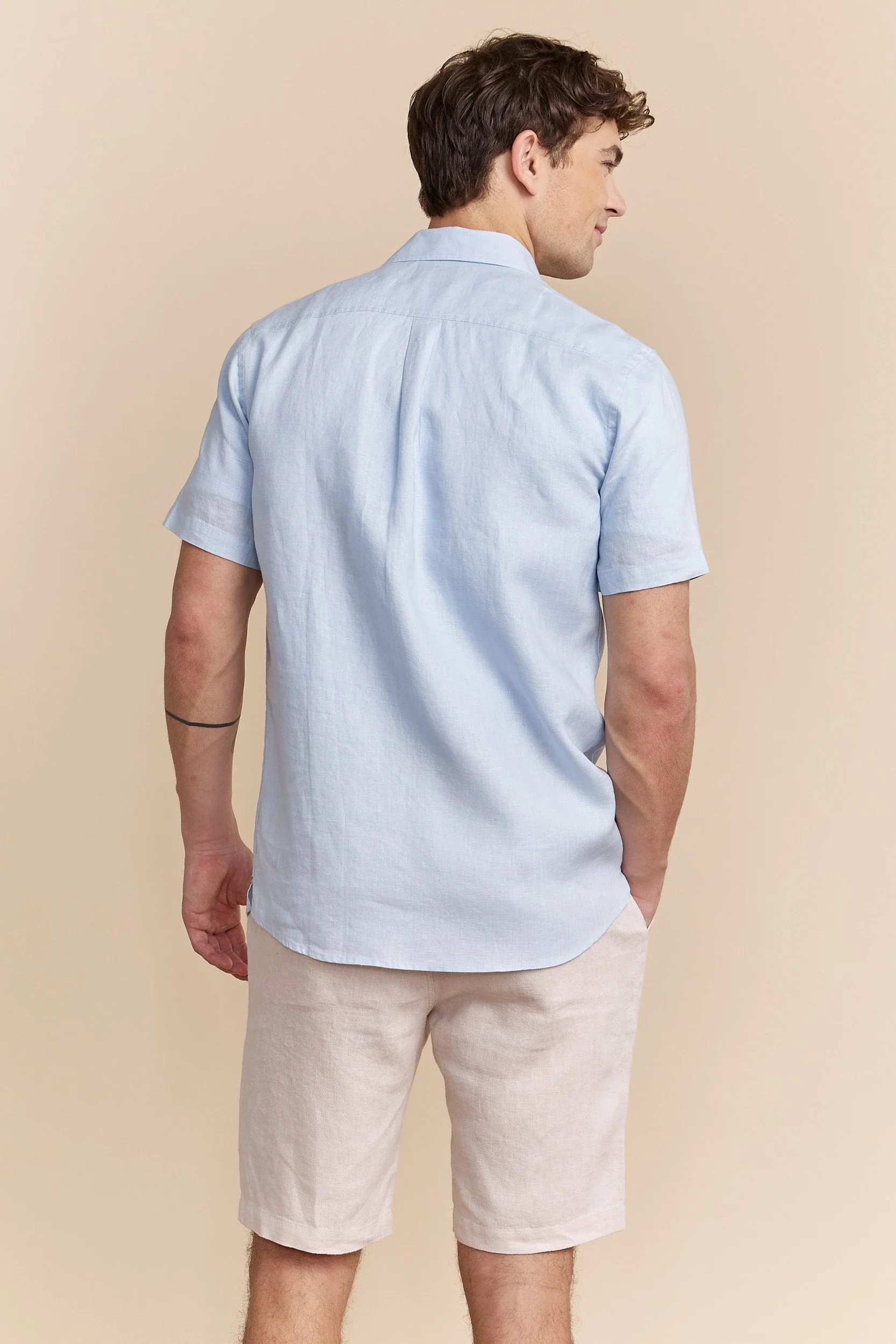 Semi-Fitted short sleeve linen shirt - Image 9