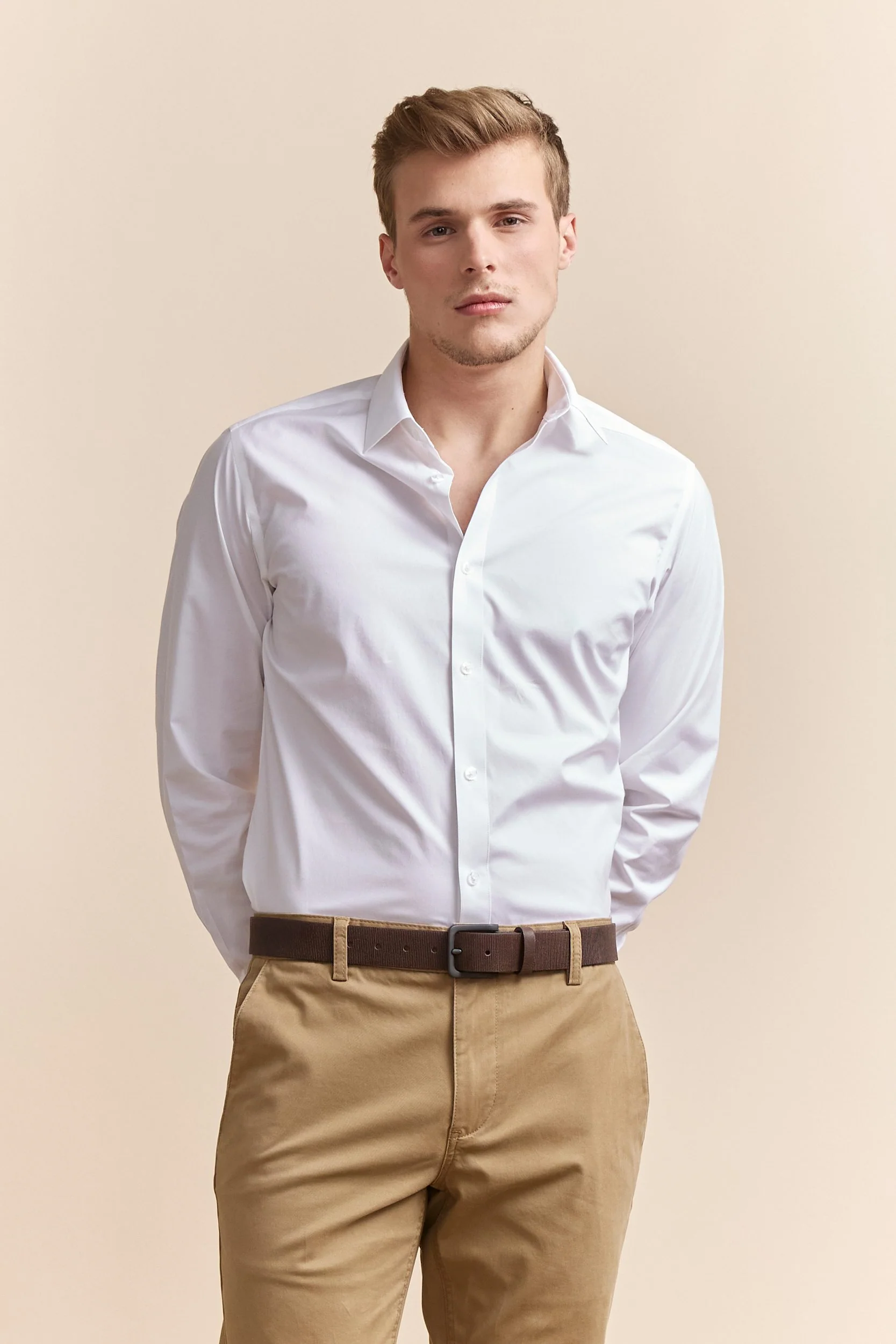 Semi-Fitted stretch poplin shirt - Image 2
