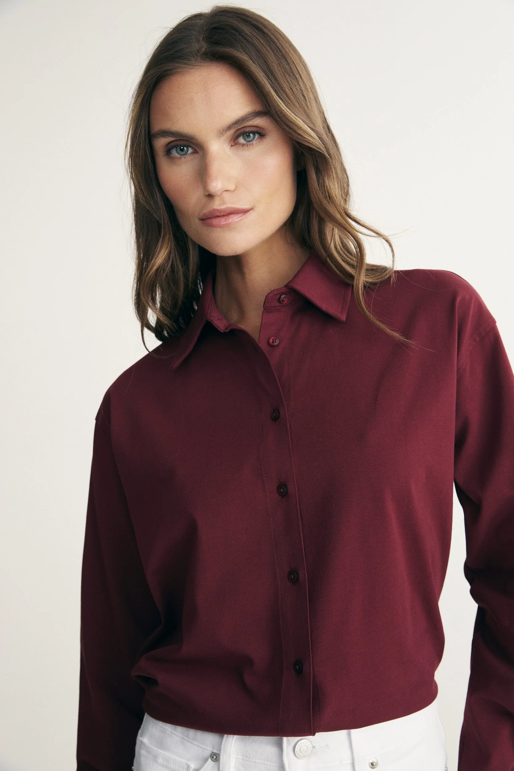 Shirt with drawstring