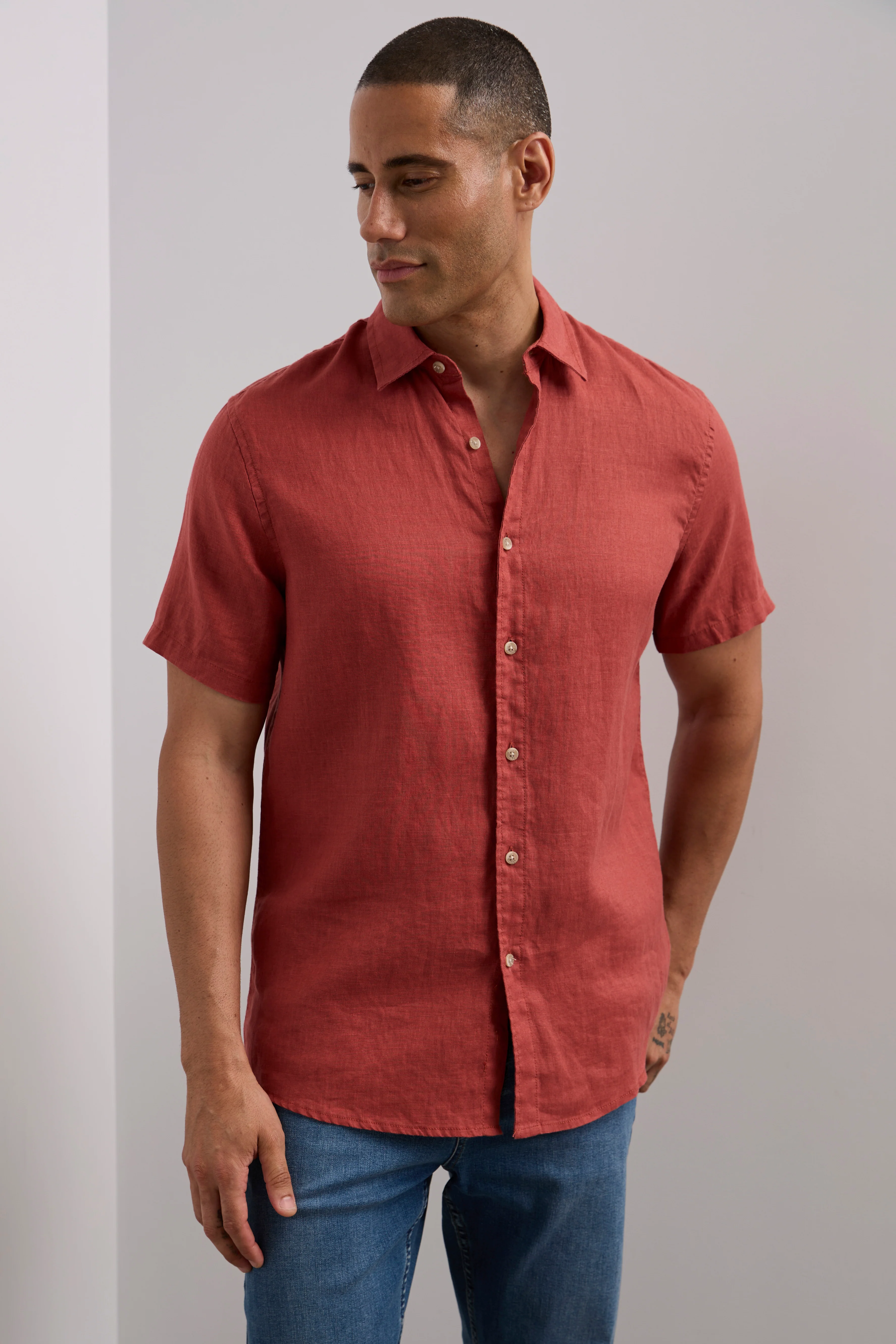 Short sleeve linen shirt - Image 7