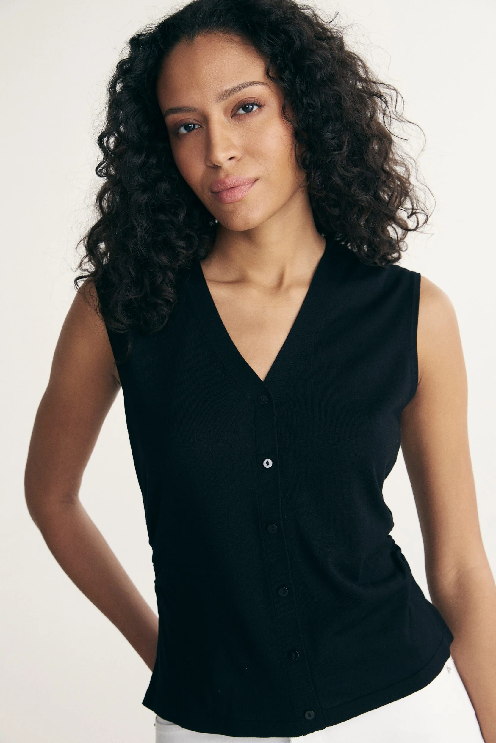 Sleeveless cardigan - Image 3