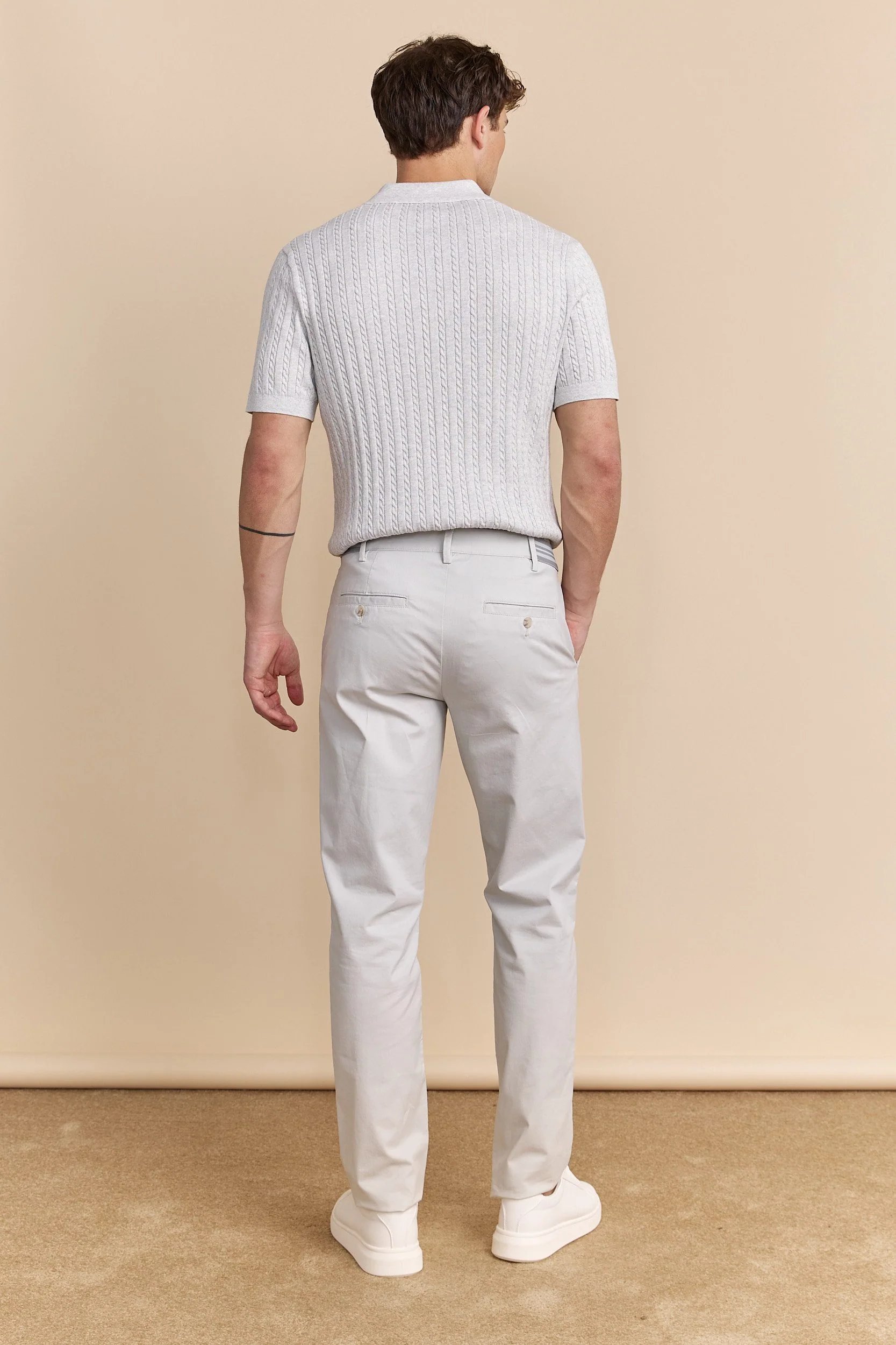 Slim fit pant with elastic sides - Image 5