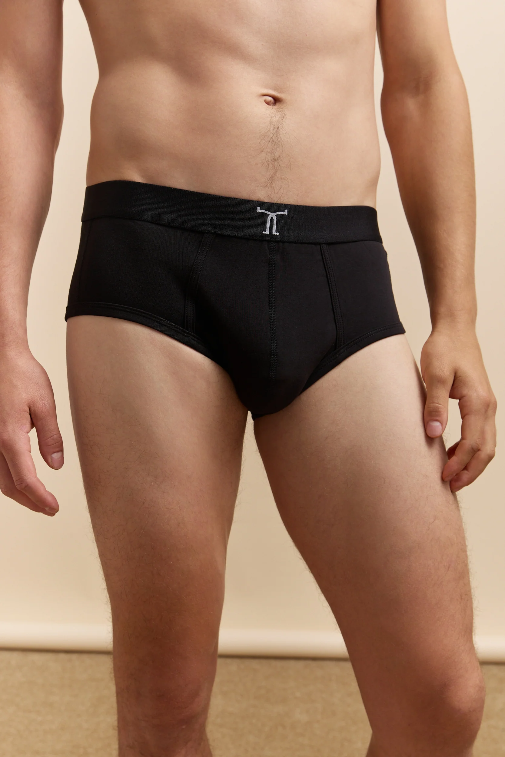 Solid colour brief - Image 3