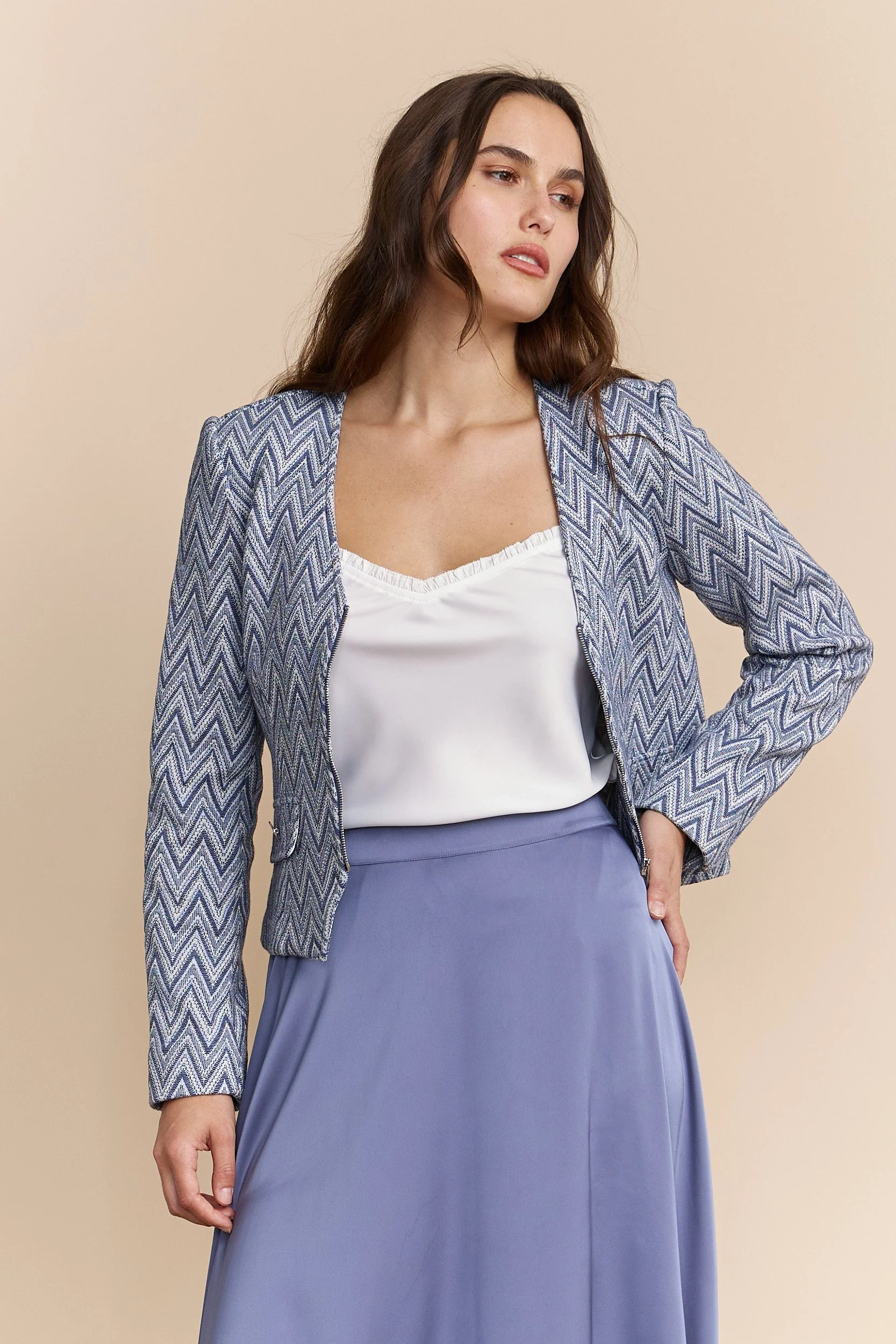 Stretch jacket with zipper - Image 3