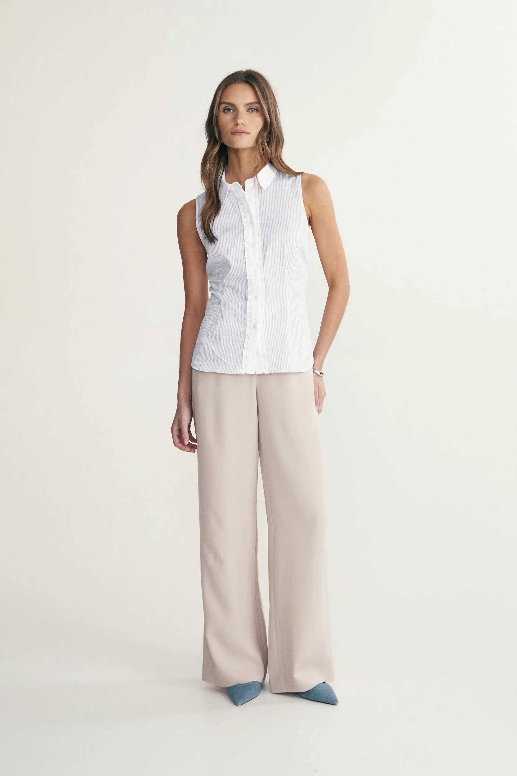 Striped sleeveless shirt - Image 3