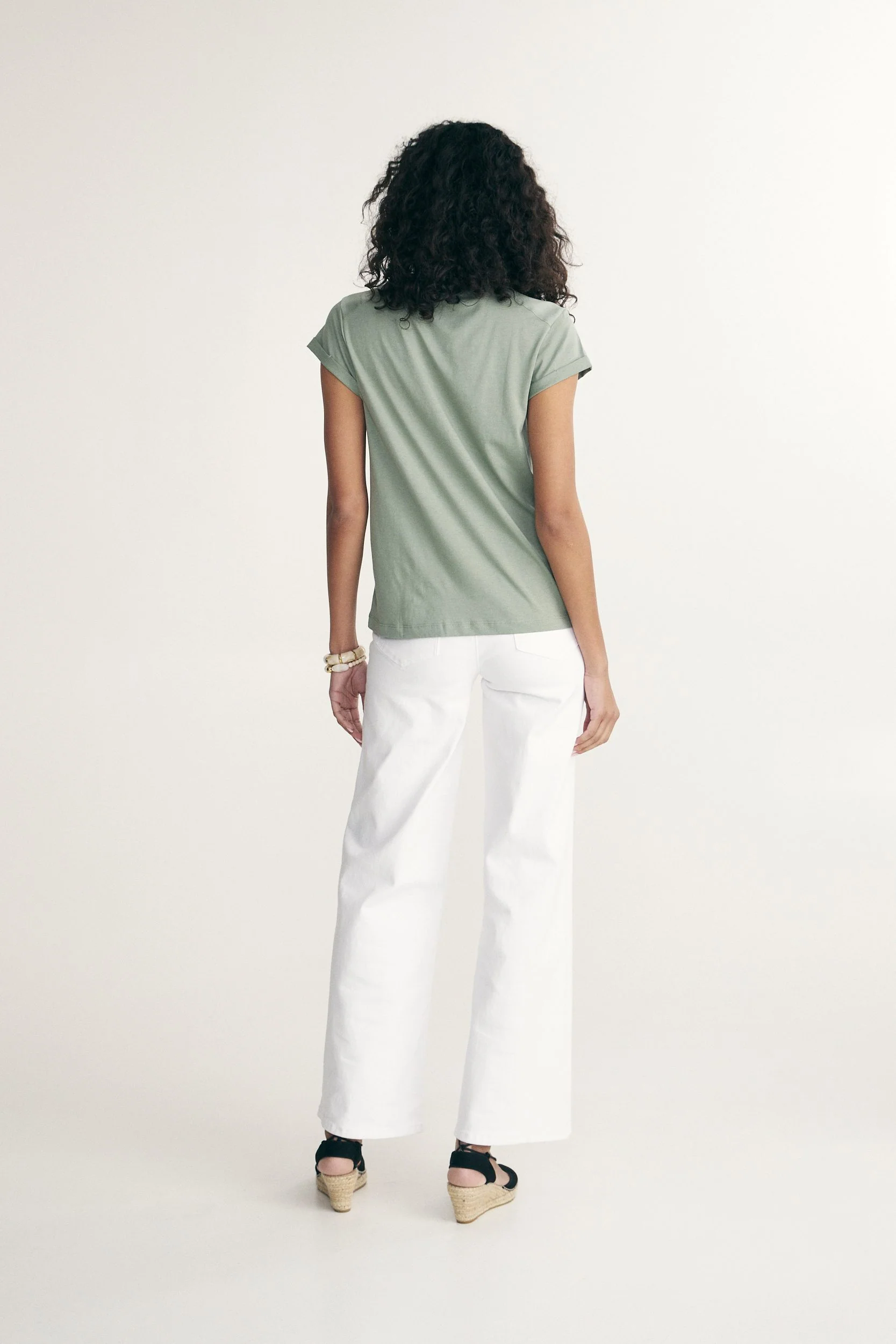 T-shirt with cap sleeve - Image 5