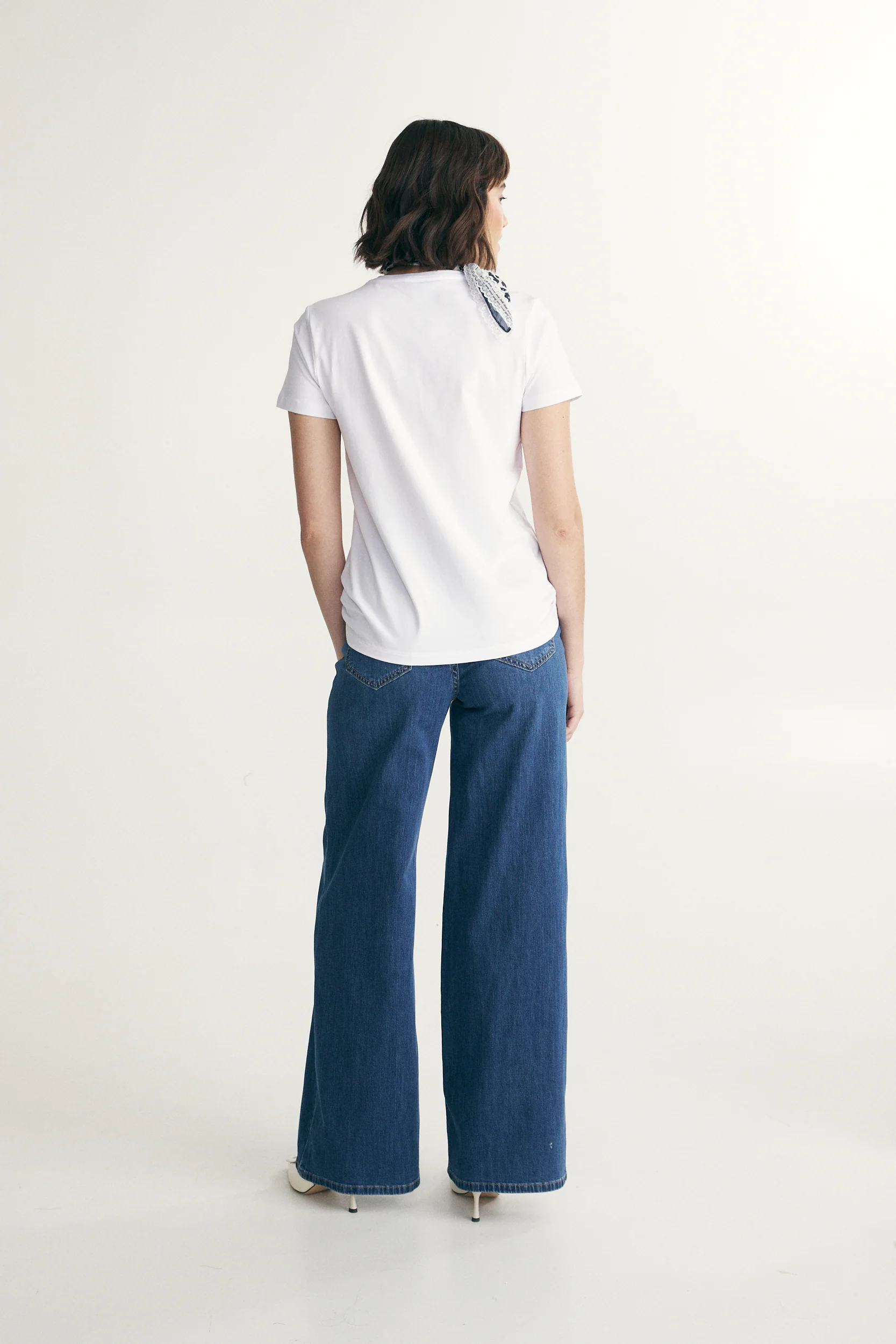T-shirt with pocket - Image 2