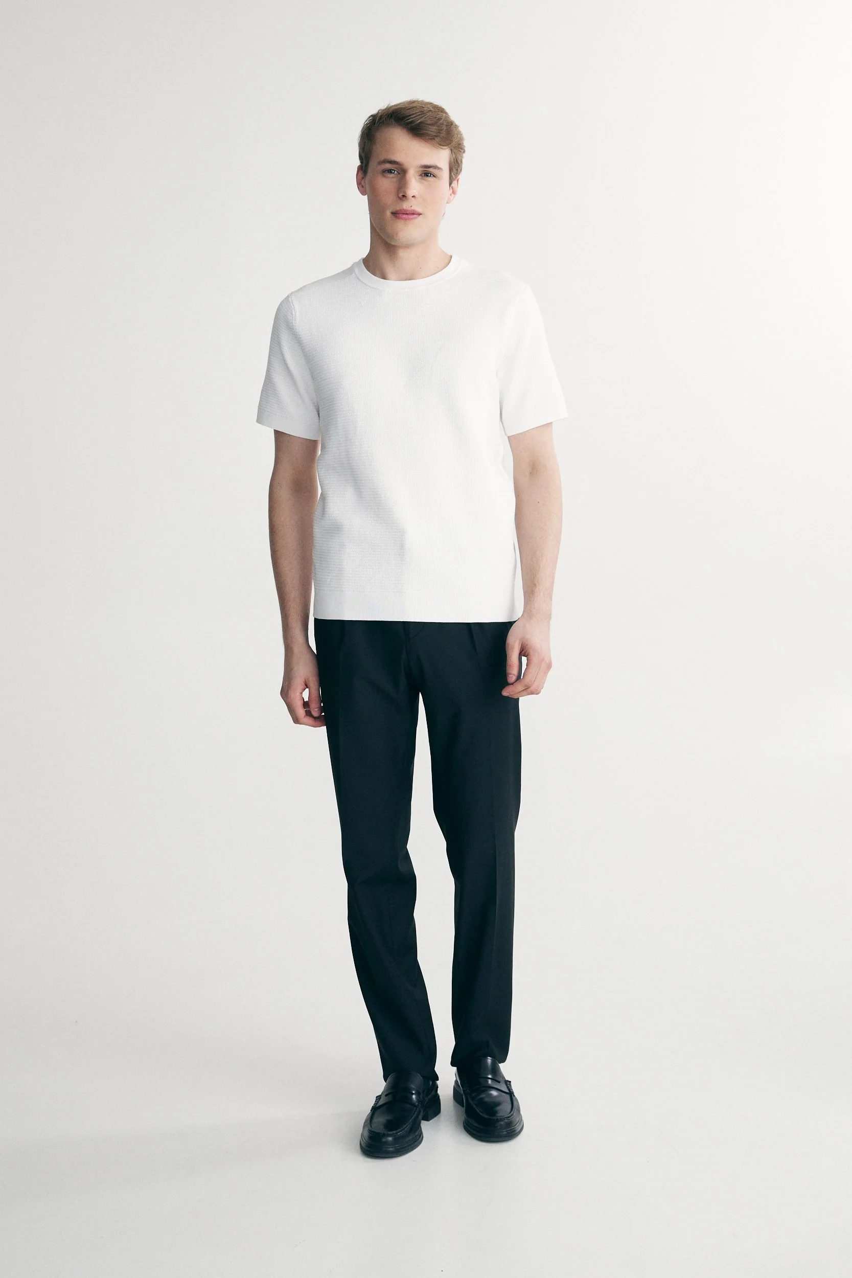 Textured crew neck sweater - Image 3