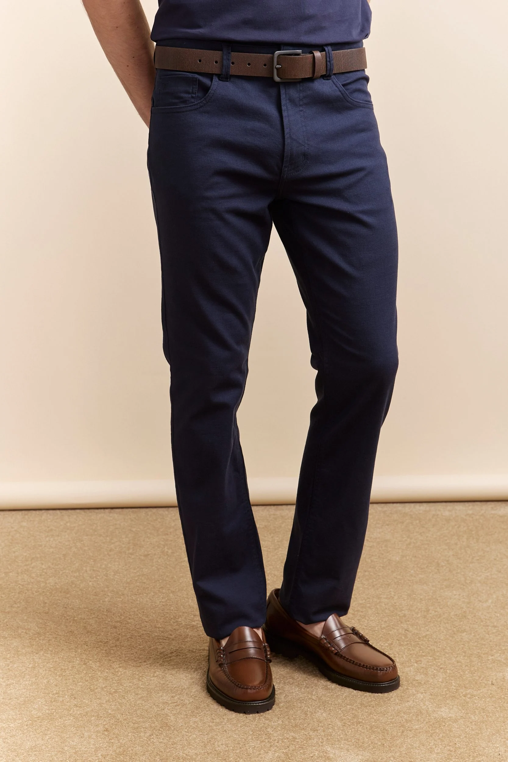 Five pockets textured Slim pant - Image 10
