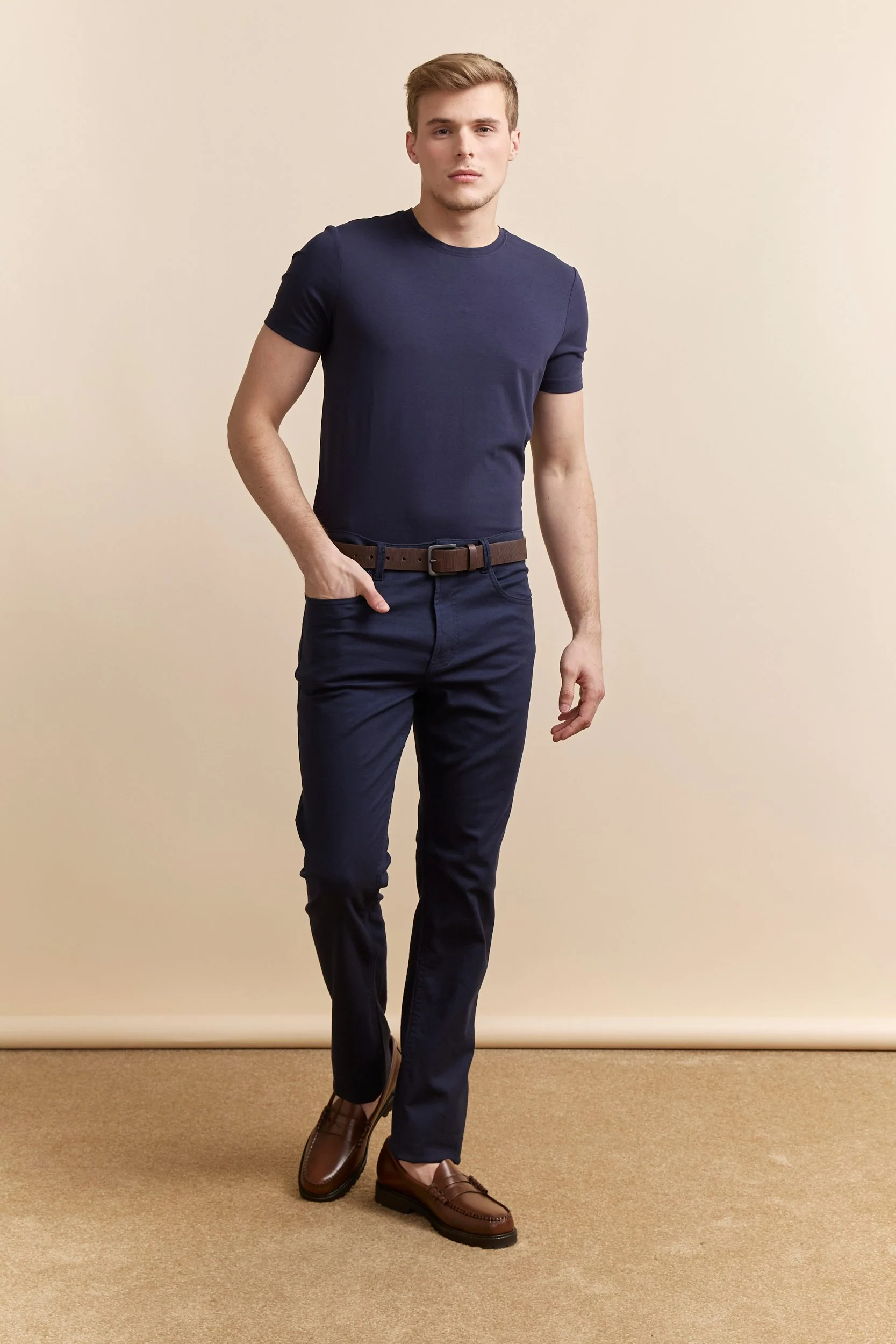 Five pockets textured Slim pant - Image 3