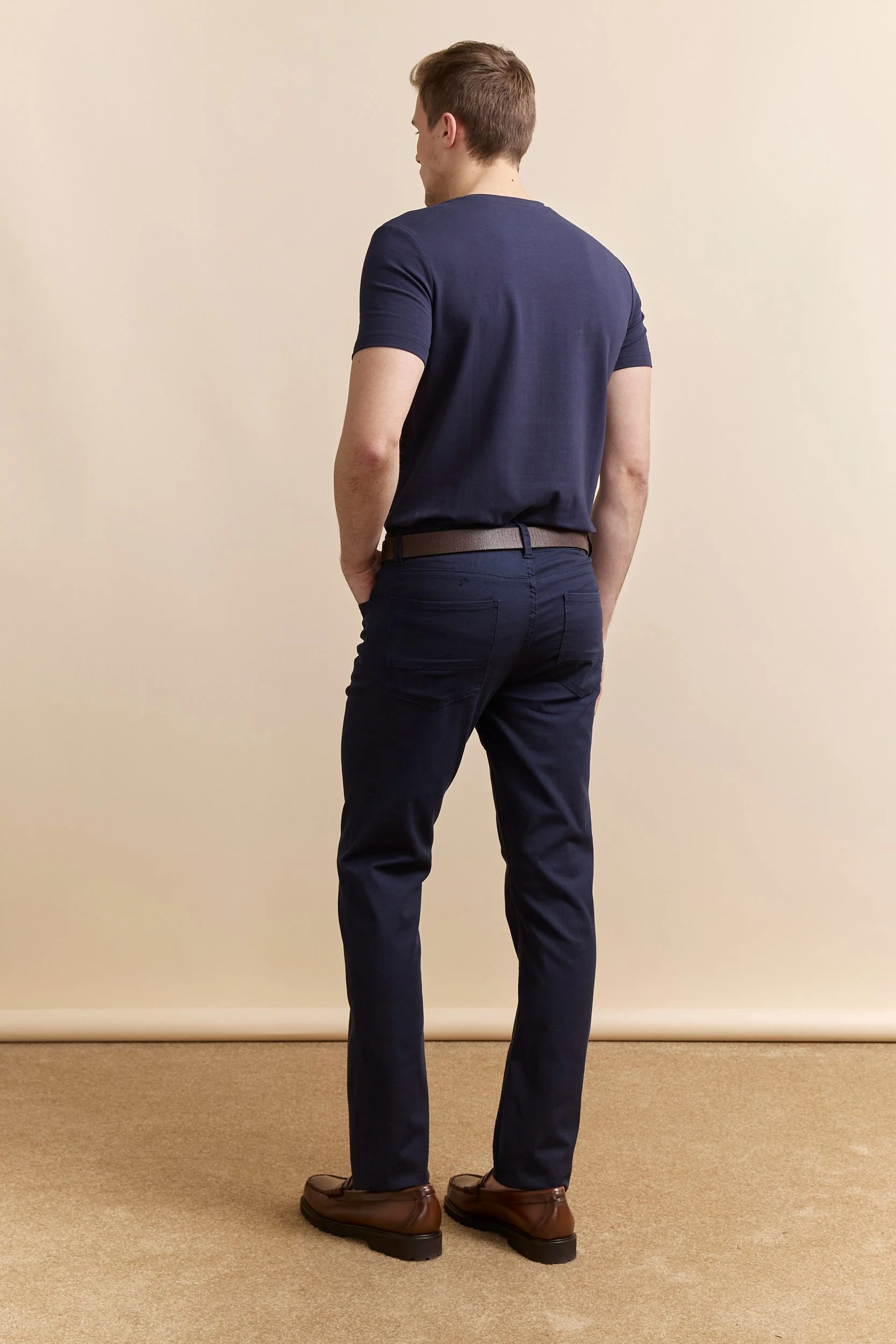 Five pockets textured Slim pant - Image 9