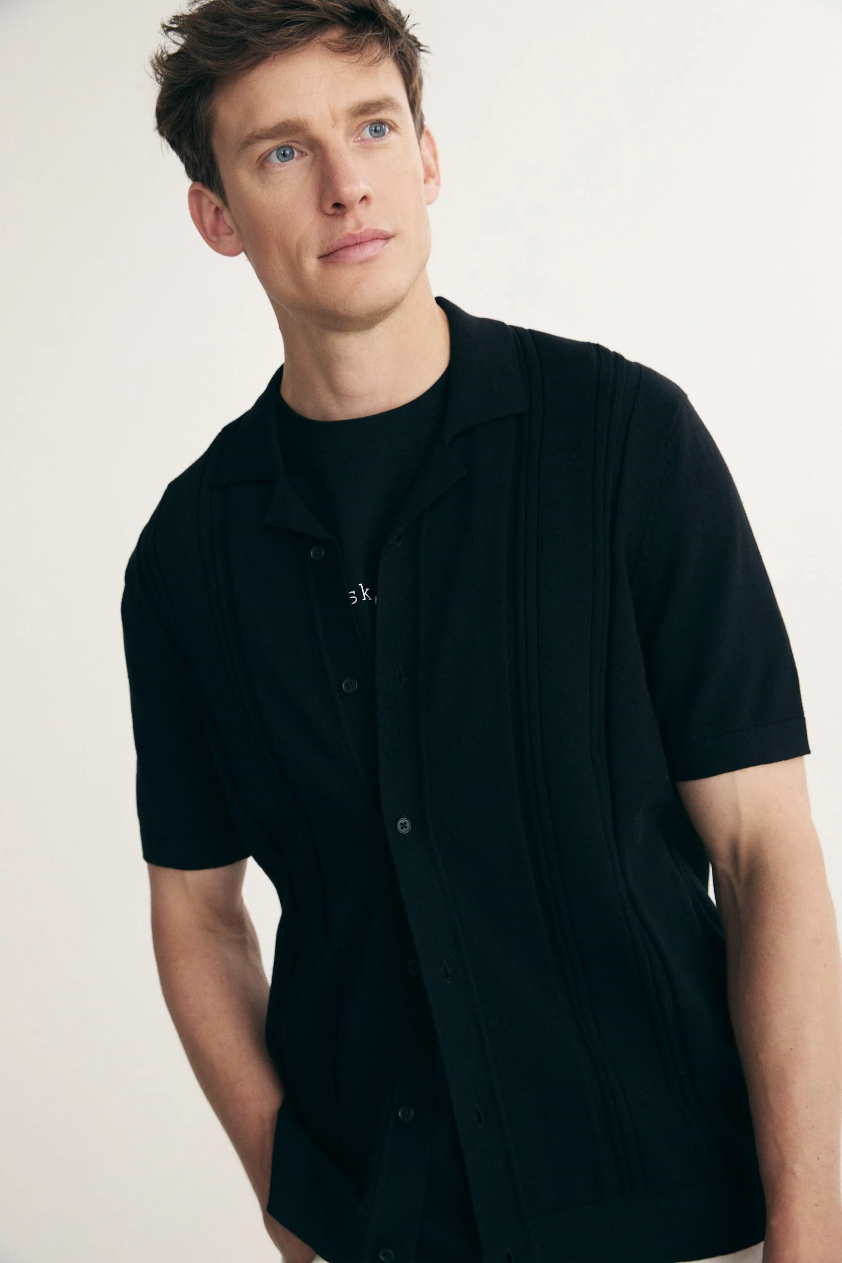Textured vertical stripes knitted shirt - Image 5
