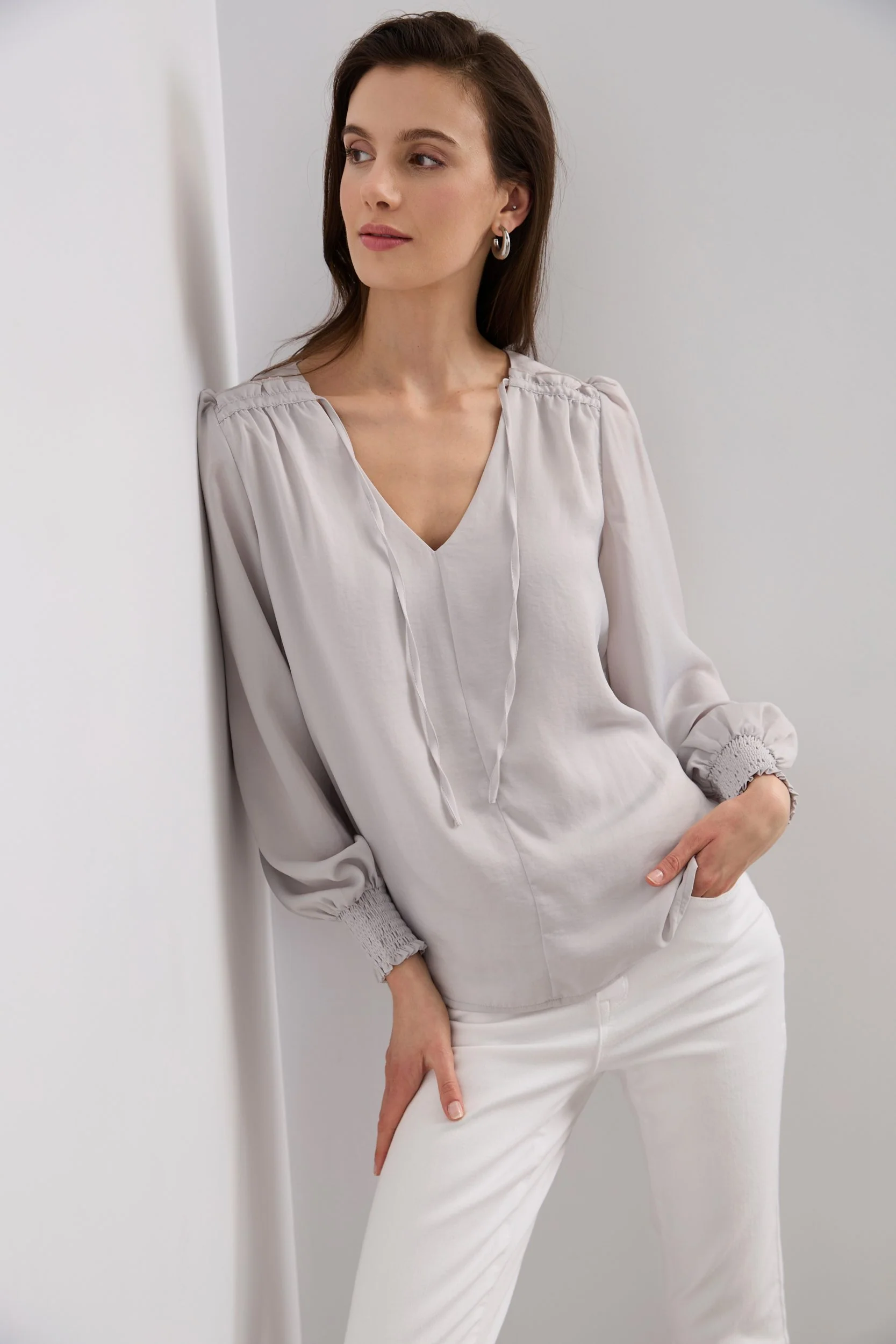 Top with puffy sleeve - Image 2