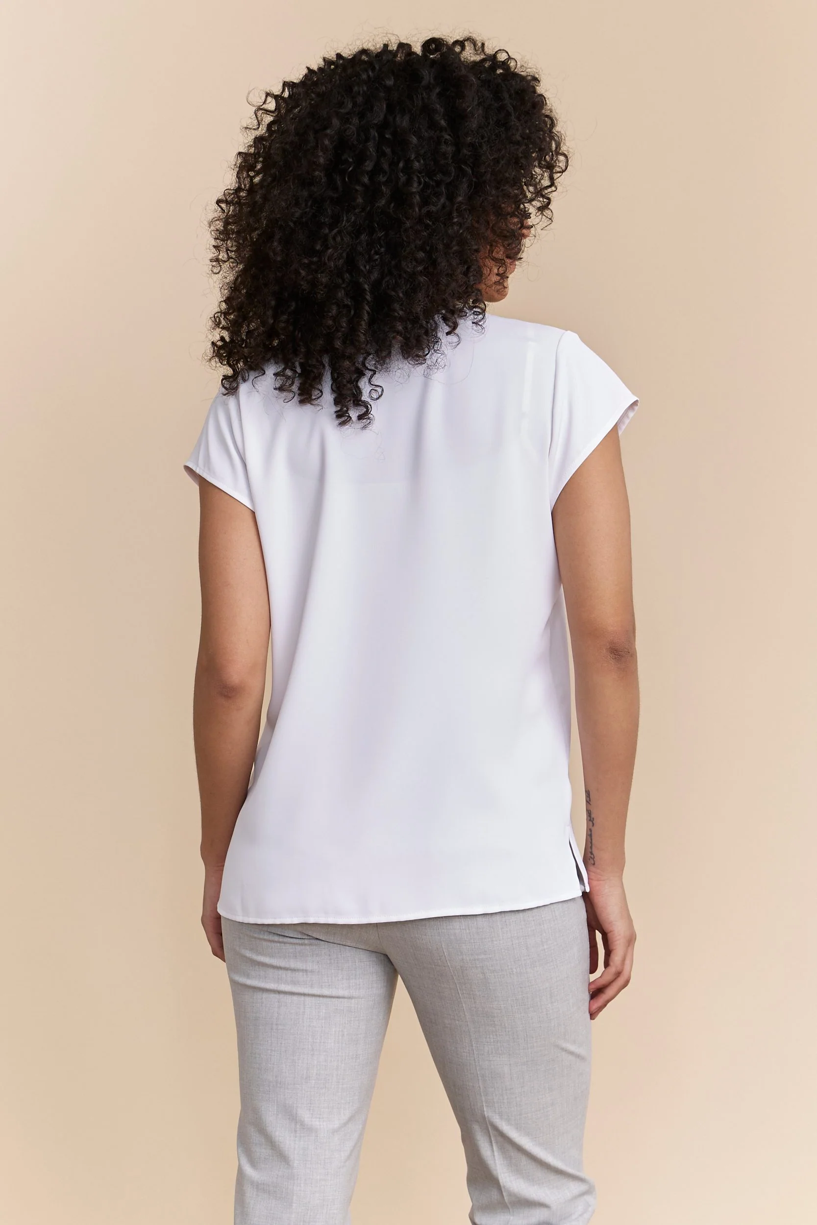 Top with short sleeve - Image 8