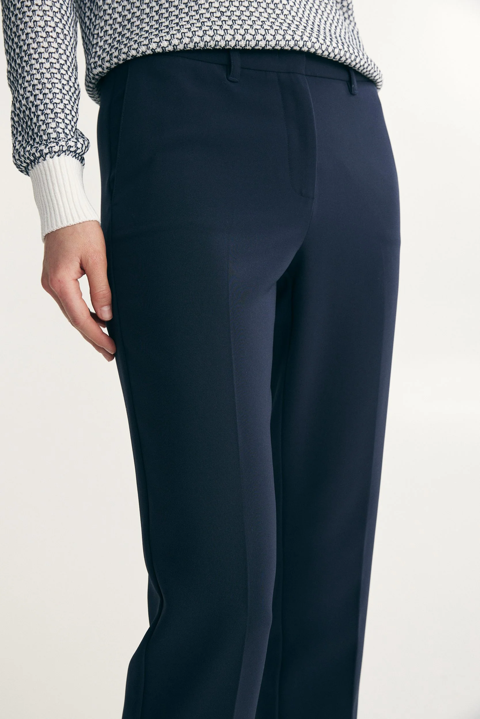 Straight cropped pant - Image 6