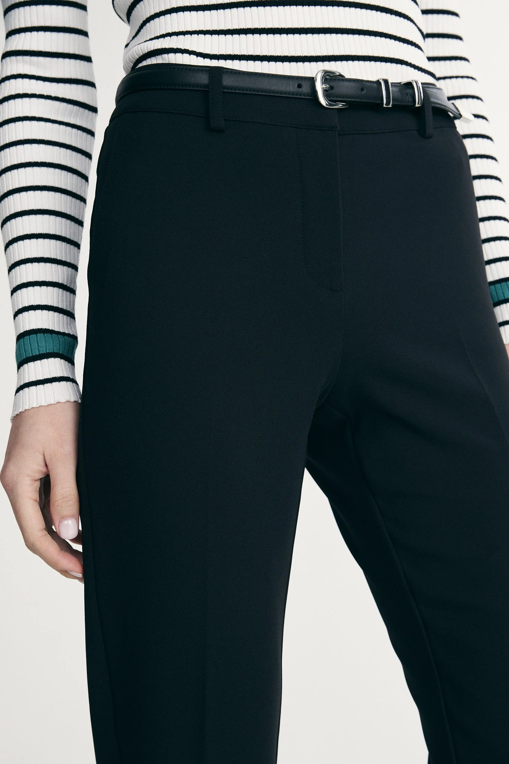 Straight cropped pants - Image 3