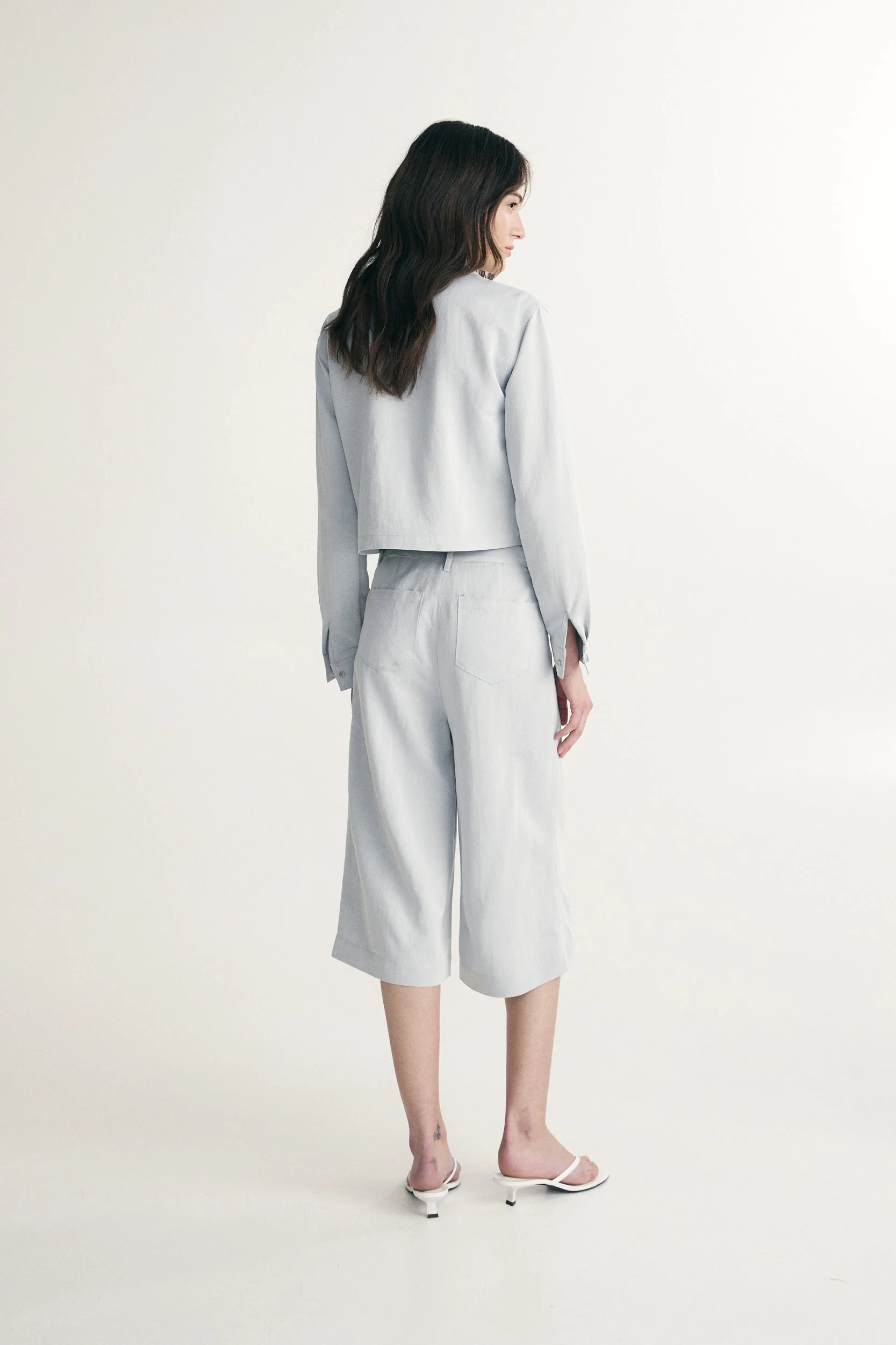Wide leg crop high waist pants - Image 3